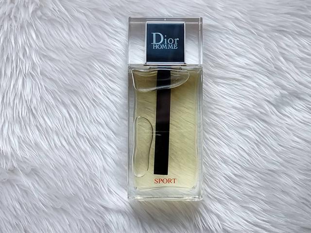 Dior - Dior Homme Sport 2021 (EDT) น้ำหอมเคาน์เตอร์แบรนด์แท้ ราคาถูก (ของหิ้ว) 