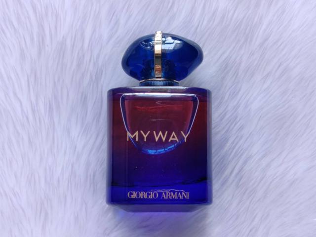 GIORGIO ARMANI - My Way (Parfum) น้ำหอมเคาน์เตอร์แบรนด์แท้ ราคาถูก (ของหิ้ว) 