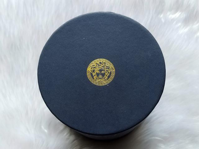 VERSACE - Dylan Blue Pour Femme (EDP) น้ำหอมเคาน์เตอร์แบรนด์แท้ ราคาถูก (ของหิ้ว) 