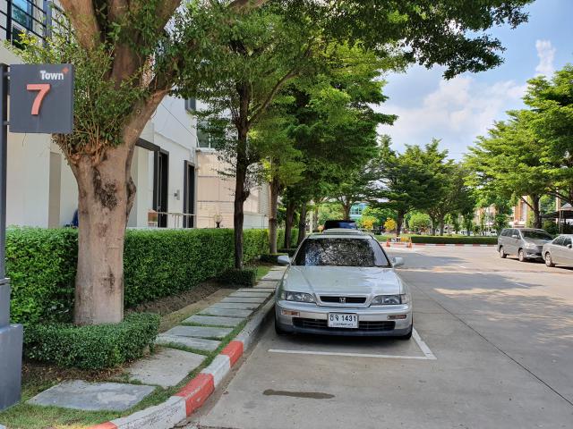 ขายทาวน์โฮม ทาวน์พลัส เกษตร-นวมินทร์ หลังมุม 29 ตรว.ขาย 6.9 ล.ใกล้ ถนนเลียบด่วนเอกมัย- รามอินทรา, ร.ร.เลิศหล้า, ม.เกษตร