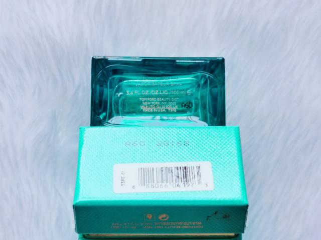 TOM FORD - Fleur de Portofino (EDP) น้ำหอมเคาน์เตอร์แบรนด์แท้ ราคาถูก (ของหิ้ว) 