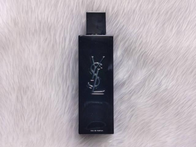 Yves Saint Laurent - MYSLF (EDP) น้ำหอมเคาน์เตอร์แบรนด์แท้ ราคาถูก (ของหิ้ว) 