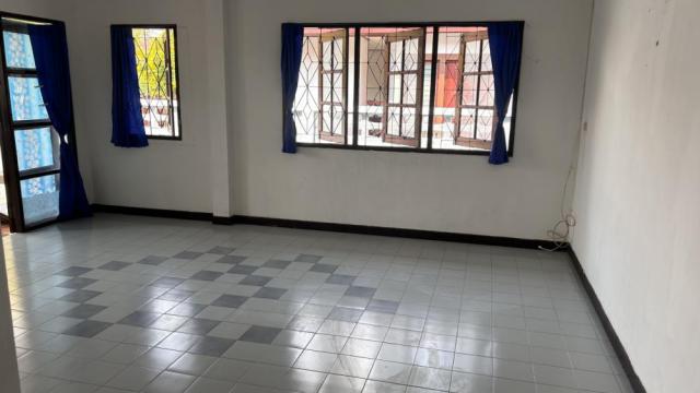 ขายบ้านเดี่ยว 2ห้องนอน ติดทางขึ้นทางลงมอเตอร์เวย์ หนองขาว กาญจนบุรี 