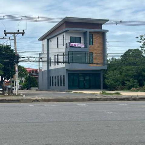 ถูกสุดในย่านนี้ อาคารพาณิชย์ 3ชั้น ตึกเดี่ยว Stand alone ทำเลดีมาก ติดถนนพหลโยธินเส้นหลัก ลพบุรี