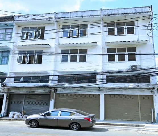 เหมาะร้านซักรีด หยอดเหรียญ ใกล้ถ.ใหญ่ เพชรเกษม 108-116 ให้เช่าอ.ร้านค้า 3ชั้น  ออฟฟิต 300ห้อง 22 ตรว. 