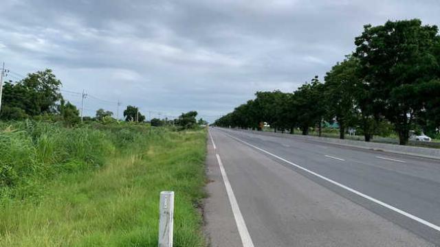ขายด่วนที่ดิน ถมแล้ว ทำเลดี ติดถนนสายเอเซีย จ.ชัยนาท (เจ้าของขายเอง)