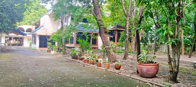 ขายขาดทุน คฤหาสน์ 7 นอน ห่างรถไฟฟ้ารามอินทรากม.6  700ม. นวมินทร์163 6 น้ำ และที่ดิน ร้อนเงิน เพลินนารี่ คู้บอน 556 ตรว. วัชรพล