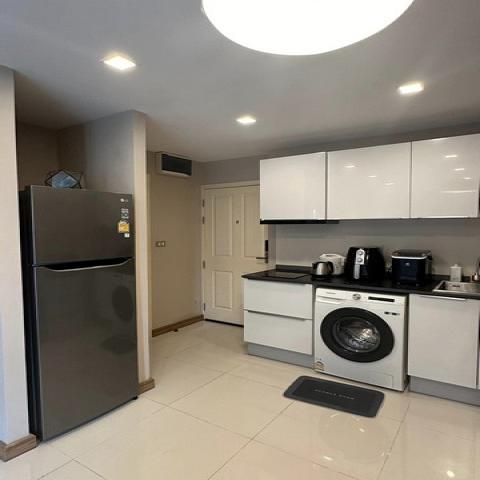 The Ace Ekamai Private comfortable clean 6th floor BTS Ekkamai