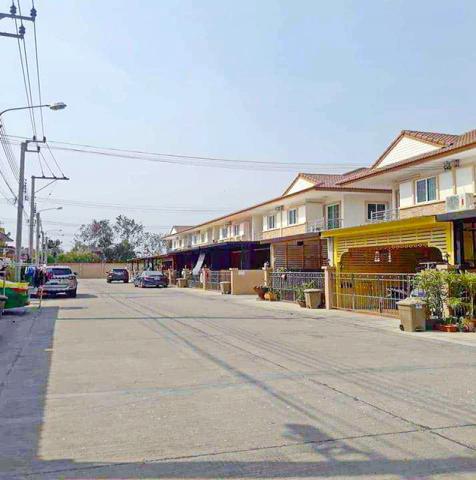 โรบินสัน บางนา 2กม.ให้เช่าทาวน์เฮาส์ 2 ชั้น3นอน 2 น้ำ202 ตร.ม.23 ตร.วา.ทำเลดี MRT ศรีลาซาล 2.1 กม.3แอร์ ซ.วัดคลองปลัดเปรียง 