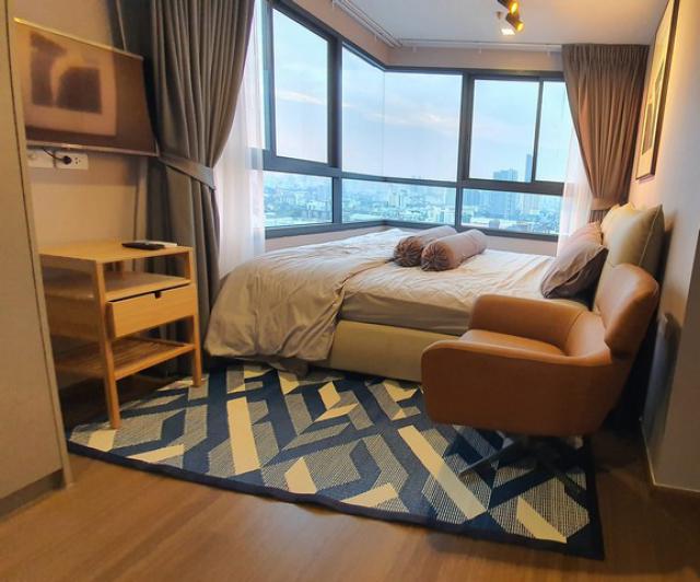 Ideo Sukhumvit 93 spacious safe quiet 22nd floor BTS Bang Chak