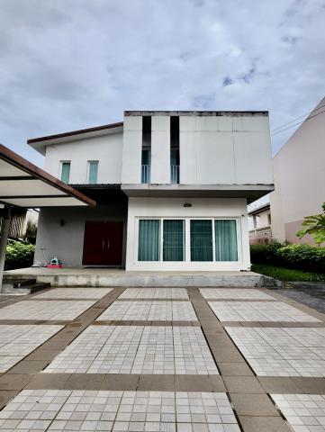 ขายบ้านเดี่ยว 2 ชั้น modern contemporary  ทำเลดีใจกลางเมืองตราด