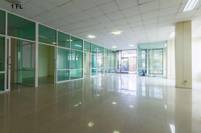 ขาย-เช่าอาคารสำนักงาน6ชั้นห้องมุมย่านรัชดาสุทธิสารห้วยขวางใกล้MRTสุทธิสาร MRTรัชดา พร้อมลิฟท์
