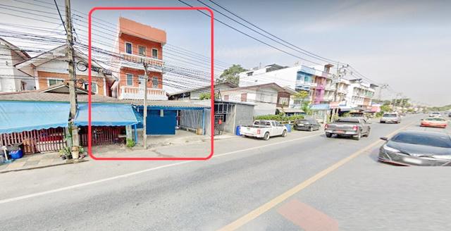 ติดถนนใหญ่ 2 นอน วัดศรีประวัติ อาคารพาณิชย์ 3 ชั้น 3 น้ำ ใหม่สะอาด 26 ตร.วา.310 ตร.ม.รร.นานาชาติดราก้อน 5.1กม.รค้าขาย โฮมออฟฟิศ คลังสินค้า