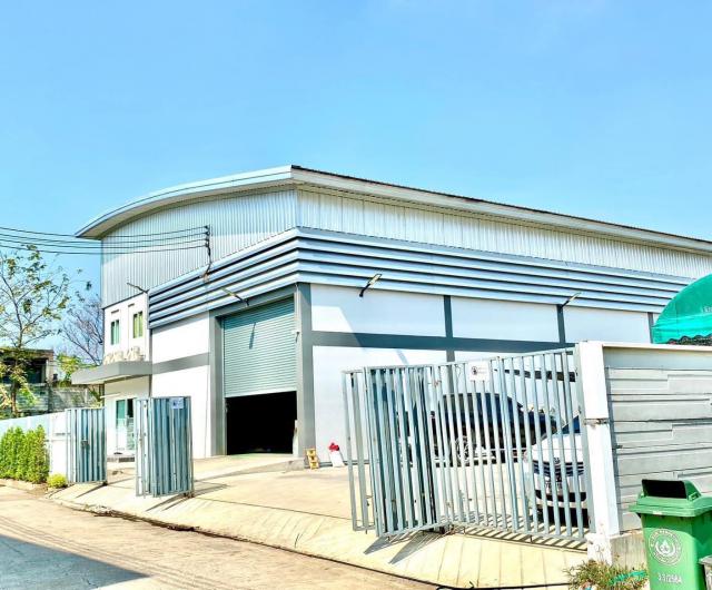 ขายที่ดินพร้อมสร้างโรงงานใหม่ ติดถนน โฉนดพร้อมโอน จัดโปรฯ ลด 30% 