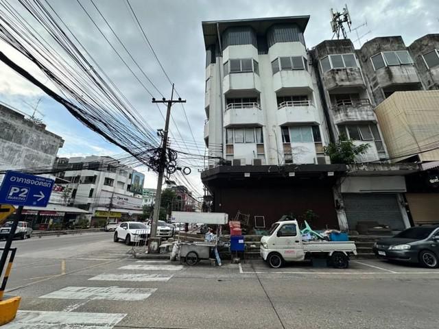 ตึก 2 คูหา โซนศรีราชานคร แหล่งธุรกิจ ใกล้แหล่งชุมชนศรีราชา FP-B0192 