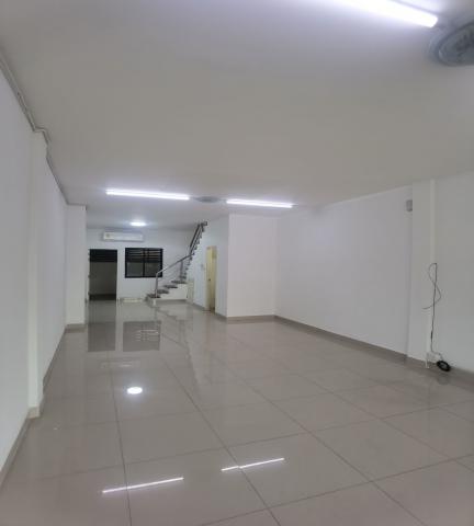 ขายอาคารพาณิชย์ 3ชั้น ทำเลการค้า อยู่หน้าหมู่บ้านธัญดาพาร์ค ใกล้โรงเรียนปทุมคงคา จังหวัดสมุทรปราการ