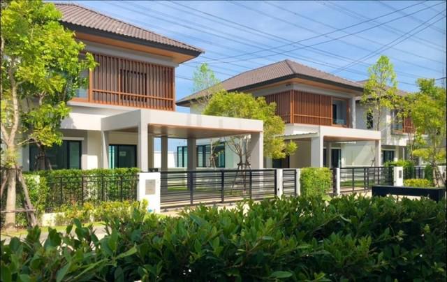 ขายถูกบ้านเดี่ยว 2 ชั้น หมู่บ้าน โคโม่ พรีโม่ บางนา ขนาด 50 ตรว. 4 นอน 3 น้ำ  บ้านบิ้วอินตกแต่งพร้อมเฟอร์นิเจอร์  ใกล้ เมกา บางนา
