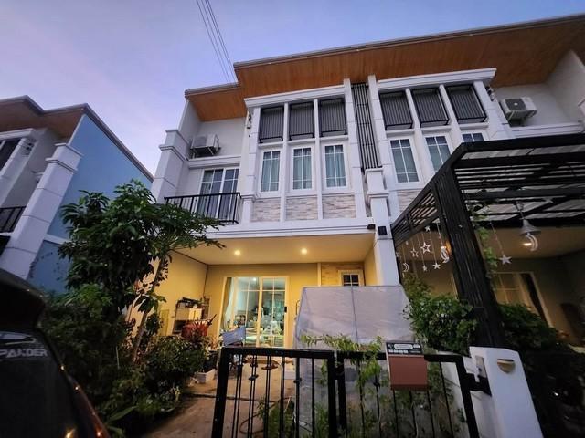 ขายทาวน์เฮ้าส์ 2 ชั้น โกลเด้น ทาวน์ 2 ลาดพร้าว-เกษตรนวมินทร์ ซอยนวมินทร์42 
