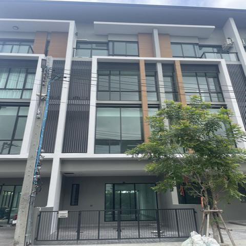ให้เช่าโฮมออฟฟิศ4ชั้น ถนน นวลจันทร์ ,เลียบทางด่วนเอกมัย รามอินทรา  โครงการ premium place mix เอกมัย-รามอินทรา 
