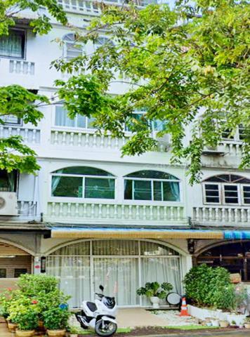 ติดถนนใหญ่ 239ตร.ม.ทำเลดีมาก BTSโพธินิมิตร400ม.ให้เช่าอาคารพาณิชย์ 3.5 ชั้น BTSวงเวียนใหญ่ 540ม.19ตร.วา. 3นอน 2จอดรถ 