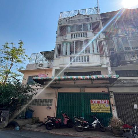 ขายด่วน อาคารพาณิชย์ 8 นอน 3 ห้องน้ำ   มบ.สวนธน1   ริมถนนประชาอุทิศ 59 แยก 5    ทุ่งครุ    ZTK214