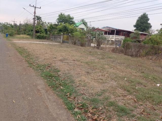 ขายที่ดินพร้อมสิ่งปลูกสร้าง ทำเลทอง ติดถนนใหญ่ อำเภอเมือง จังหวัดเพชรบูรณ์
