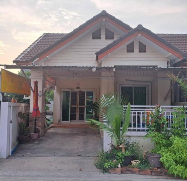 ขายบ้านทาวน์เฮ้าส์ 1 ชั้น บ้านกลางเมืองพีพี 7 ถนนมาลัยแมน  อำเภอเมืองสุพรรณบุรี