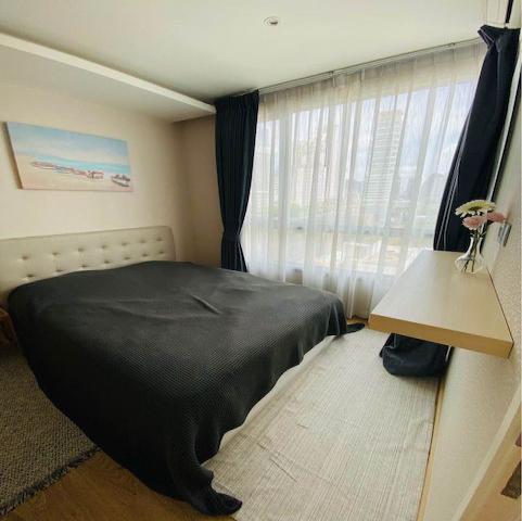 H Sukhumvit 43 Clean convenient private 11th floor BTS Phrom Phong