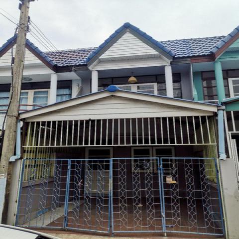 ขายบ้านทาวน์เฮ้าส์2ชั้น16ตรว.ชะอำบีชวิลเลช2ห้องนอน2ห้องน้ำพร้อมที่ดินมีโฉนด  อ.ชะอำ จ.เพชรบุรีใกล้ทะเล