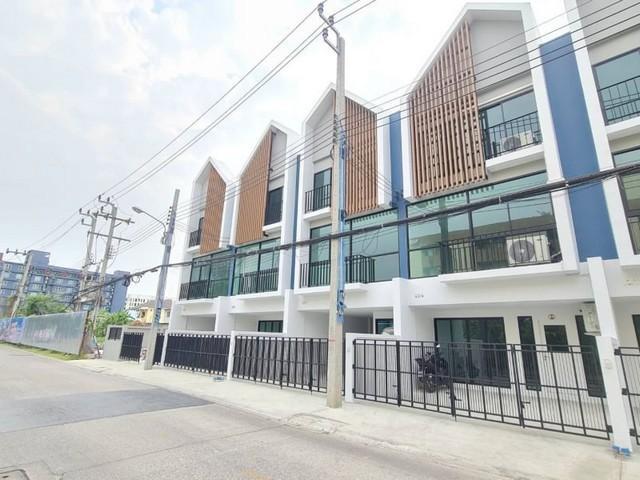 ให้เช่าอาคารพาณิชย์ 1 คูหา 3 ชั้น โครงการ Deco ซอยสุขุมวิท 70 ทับ 5 ใกล้ BTS แบริ่ง