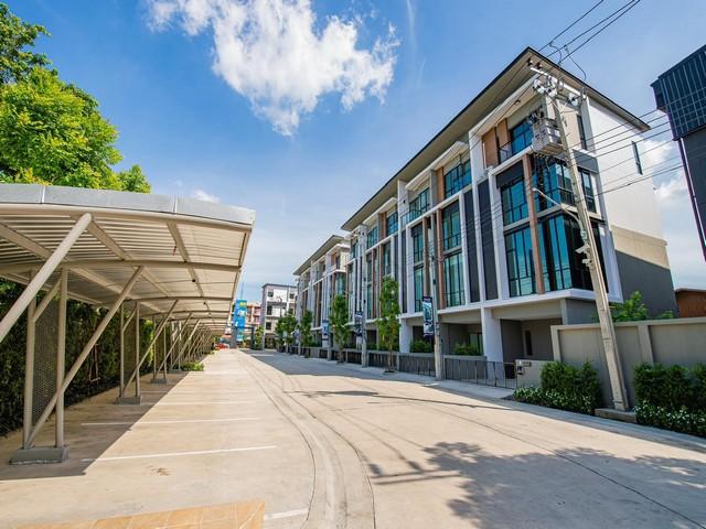 ให้เช่าโฮมออฟฟิศ 4 ชั้น โครงการ Premium Place เกษตร-นวมินทร์ มัยลาภ ประเสิรฐมนูกิจ 29