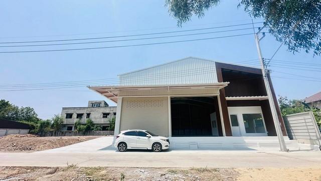 ขายโกดังสร้างใหม่ พร้อมที่ดิน 196 ตรว.ซอยไสวประชาราษฎร์ 13 ลำลูกกาคลอง 4 อยู่ตรงข้ามตลาด AC คลองสี่