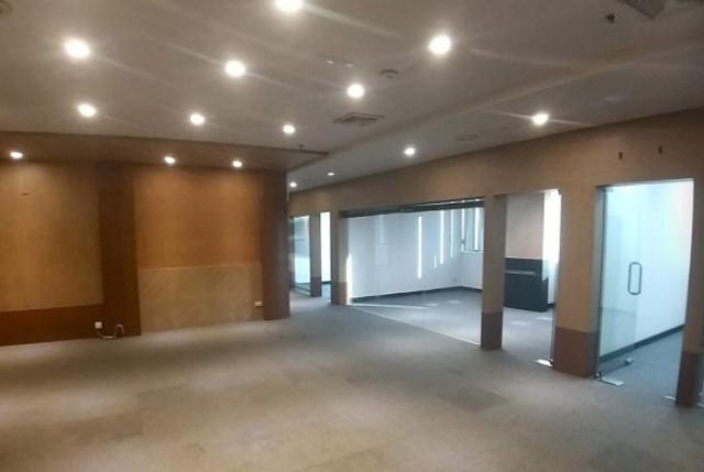  ให้เช่าพื้นที่สำนักงาน 250 ตรม  Central city tower ห้างเซนทรัล บางนา