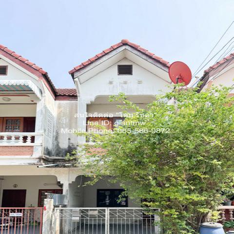 ขายด่วน TOWNHOUSE ทาวน์เฮ้าส์ วัชรพล ใหญ่ 16 ตร.ว. 0 ngan 0 RAI 3Bedroom 1290000 THAI BAHT ไม่ไกลจาก โรงเรียนรัตนโกสินทร์สมโภชบางเขน (0.5 กม.), ตลาดถนอมมิตร (1.5 กม.) และเพลินนารีช้อบปิ้งมอลล์ (1.5 กม.) ม.), โลตัส บางกรวย-ไทรน้อย และแม็คโคร บางบัวทอง