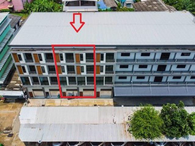 ขายตึกแถว 4  ชั้น 2 คูหา พื้นที่ 16.9/17.1 รวม 34 ตรว.  ในซอย จรัญสนิทวงศ์ 49 ทำเลดี ใกล้แยกปิ่นเกล้า และสะพานพระราม 8 ราคาพิเศษ!!