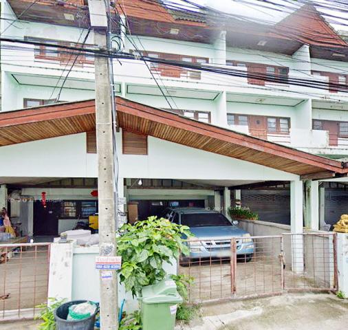รามอินทรา61-67 MRT วัชรพล 1.2 กม.ให้เช่าทาวน์โฮม 3.5 ชั้น 18 ตร.วา.220 ตร.ม.รร.นานาชาติกีรพัฒน์ 2.3 กม.3 นอน 2 น้ำรพ.สินแพทย์ 3.3 กม.