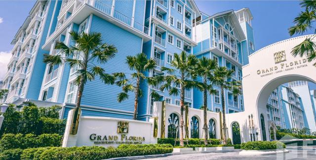 ขายคอนโด Grand Florida beachfront condo resort Pattaya พร้อมอยู่ ทำเลเยี่ยมในนาจอมเทียน พัทยา อำเภอสัตหีบ จังหวัดชลบุรี 