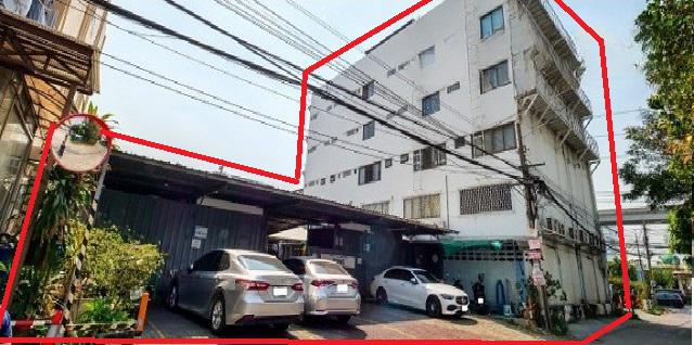 MRT ศรีนุช 1.1 กม.ให้เช่าอาคารสำนักงาน 4 ชั้น 5 คูหา 198 ตร.วา.1,850 ตร.ม. โรบินสัน ศรีนครินทร์ 700ม. 11นอน 7น้ำ