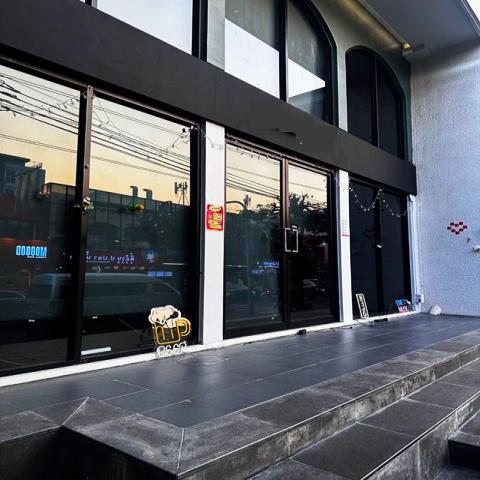 Tower 2ชั้น 205ตร.ม.เซ้งกิจการ หน้าตึก MRT สามย่าน 1.2กม. บรรทัดทอง 30ตร.วา.ติดริมถนน ร้านอาหาร คาเฟ่ 