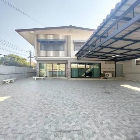 HR 5987 ให้เช่าบ้านเดี่ยว2ชั้นย่านโชคชัย4ลาดพร้าวลาดพร้าววังหินเสนานิคม เหมาะอยู่อาศัยและทำโฮมออฟฟิศใกล้MRTโชคชัย4