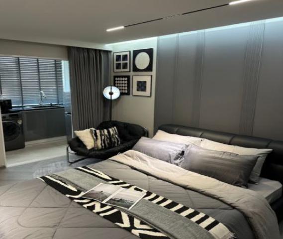 103 condo 2 ถ.นิมมาน ซอย 12 เฟอร์นิเจอร์ เครื่องใช้ไฟฟ้าครบพร้อมเข้าอยู่
