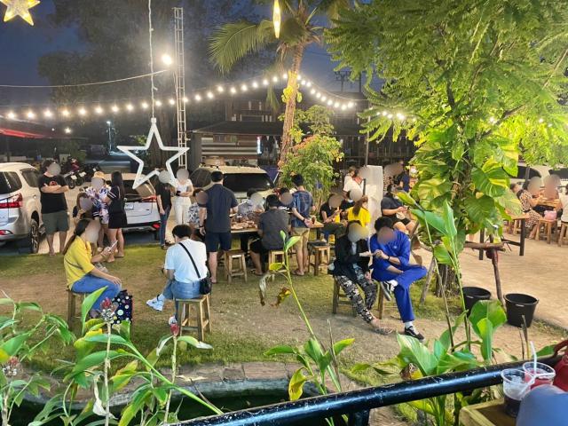 เซ้งร้านปิ้งย่าง-หมูกระทะ แบริ่ง ลาซาล บางนา อยู่ในศูนย์การค้า มีฐานลูกค้าเยอะ