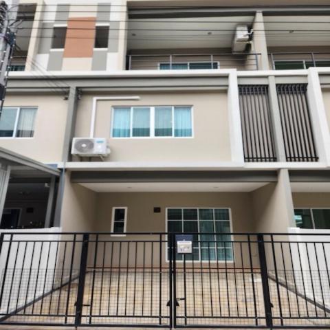 BH3566 ให้เช่าทาวน์โฮม 3 ชั้น บ้านใหม่ หมู่บ้านวิชั่นวัลเลย์ ติดถนนบางกรวย-ไทรน้อย เดินทางสะดวก ใกล้เซ็นทรัลเวสต์เกต
