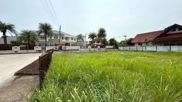 ขายที่ดินเปล่าโครงการบ้านในฝัน ราชพฤกษ์ ต.แม่เหียะ อ.เมืองเชียงใหม่