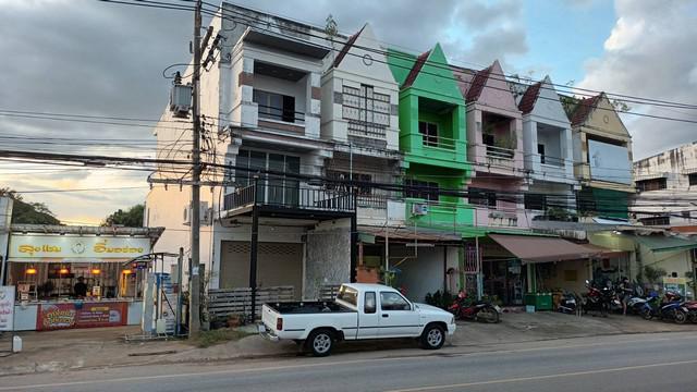 ขายทาวน์เฮาส์ 2 ชั้น ปากเป็ดขอนแก่น ติดถนนเปิดร้านค้าขายได้