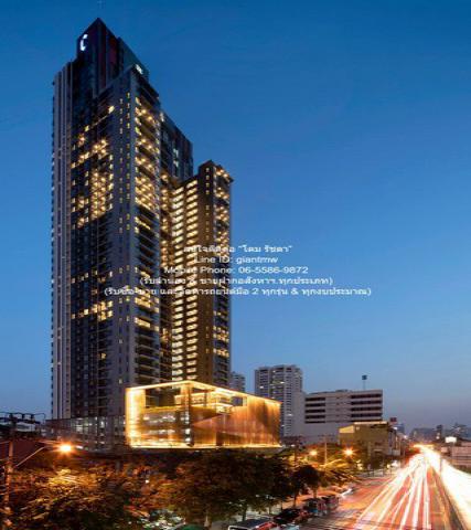 condominium C Ekkamai ทำเลทอง เป็นคอนโดหรูพร้อมอยู่ มีการตกแต่งภายในเพิ่มเติมได้แบบเรียบหรู และมีทำเลสวยสามารถมองเห็นวิวสระน้ำ พร้อมพื้นที่ส่วนกลาง และสิ่งอำนวยความสะดวกครบครัน ทั้งสระว่ายน้ำ ห้องออกกำลังกาย สวนพักผ่อนขนาดใหญ่ ใกล้ทางด่วน และใกล้รถไฟ