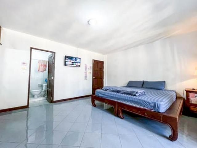 Furnished Studio for Rent 2nd Floor Bo Phut Koh Samui — Close to Big C and Central