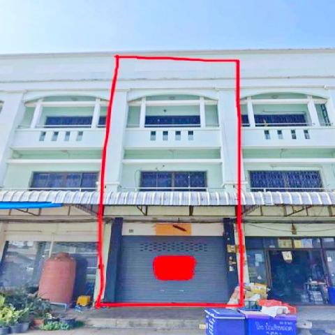 อุบลราชธานี 900 ม.วารินชำราบ ปตท.ม.อาคารพาณิชย์ 3 ชั้น 1 คูหา ติดถนนใหญ่ ทำเลทอง 3 นอน 3 น้ำ 