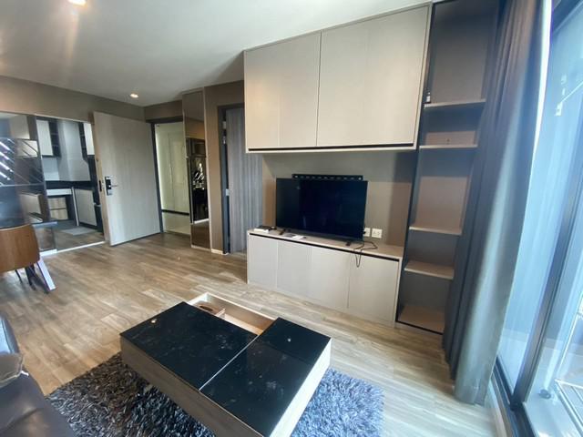 Very Condo Sukhumvit 72 spacious convenient safe 8th floor BTS Bearing