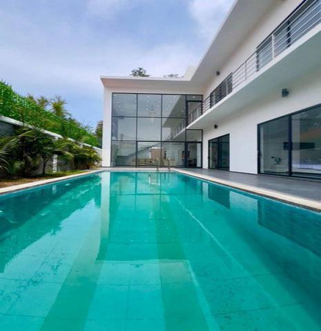ขายpool villa บนเขาพระตำหนัก พัทยา คุ้มค่าการลงทุน คืนทุนเร็ว ยิว 8 % เนื้อที่ 585 ตรม. ขาย 37 ล้าน พัทยา บางละมุง ชลบุรี